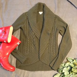 Chunky cable knit sweater